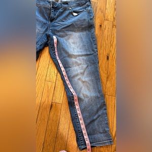 Torrid cropped jeans gently owned size 16 or 18
